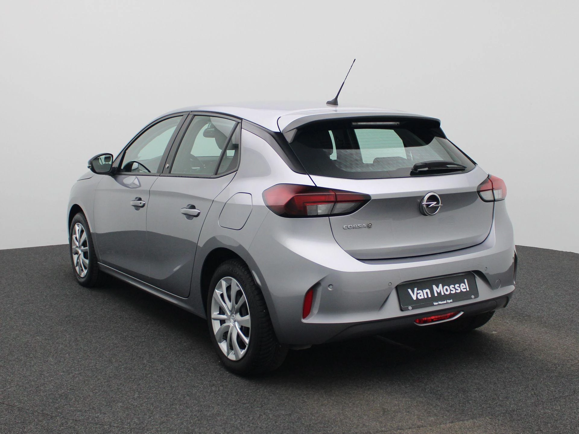 Opel-Corsa-e-image-1