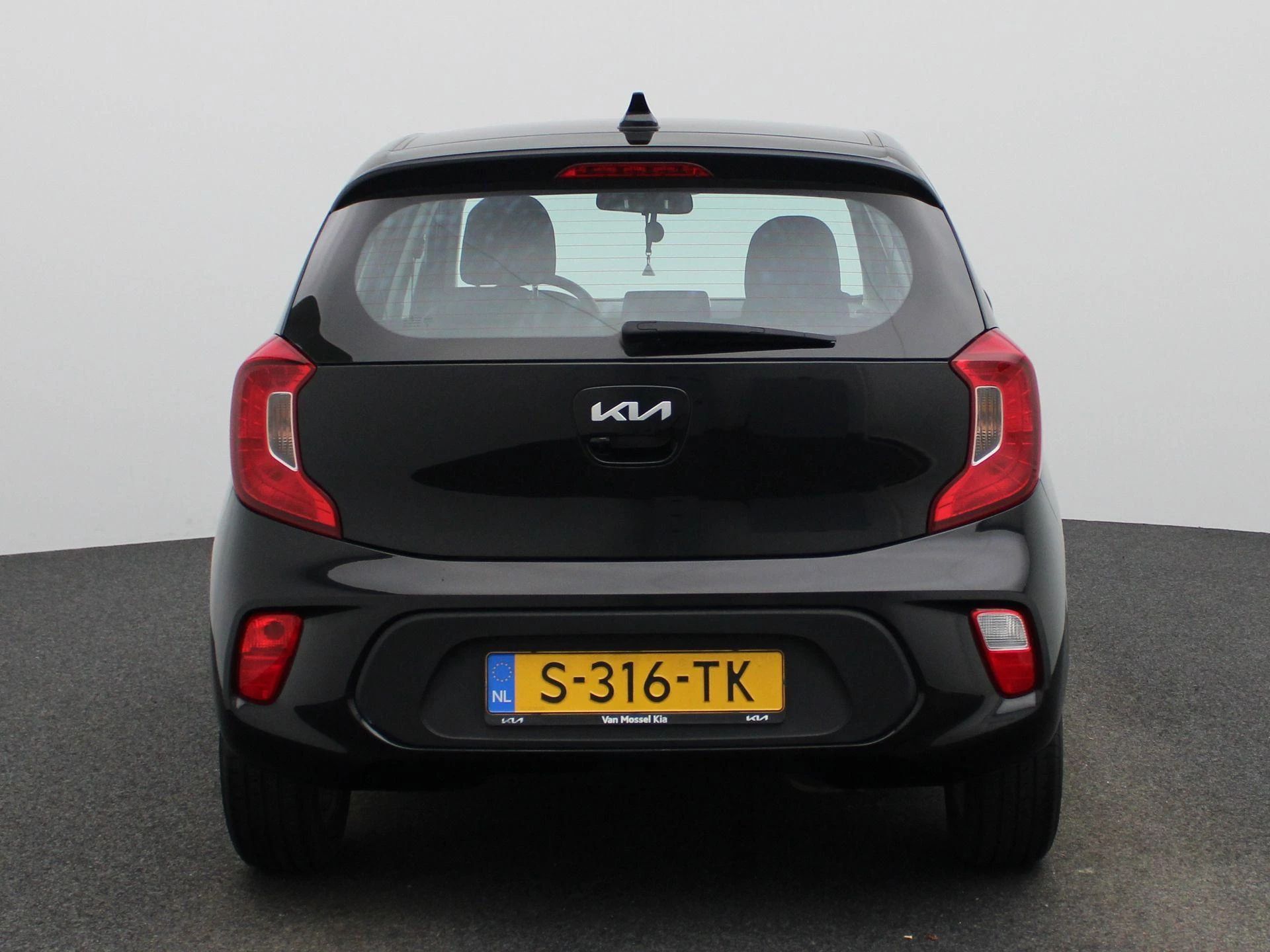 Kia-Picanto-image-6