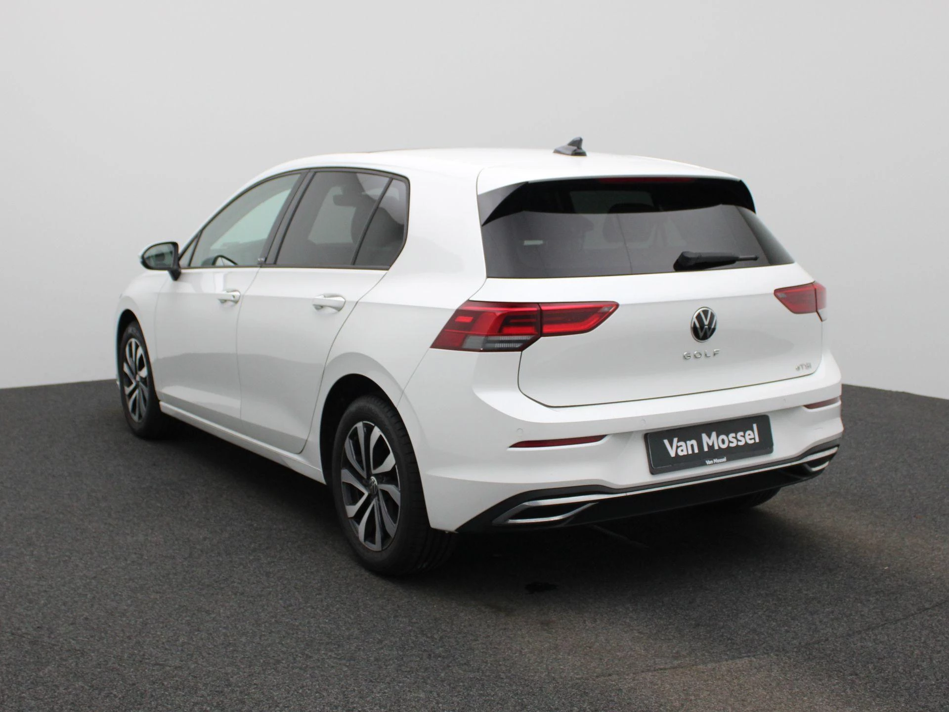 Volkswagen Golf 1.0 eTSI Life