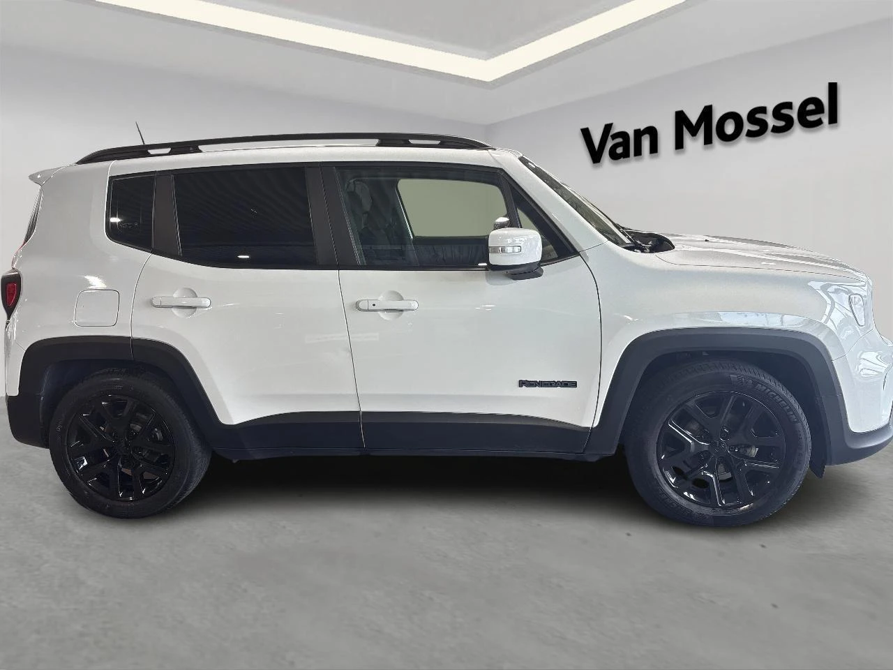 Jeep-Renegade-image-4