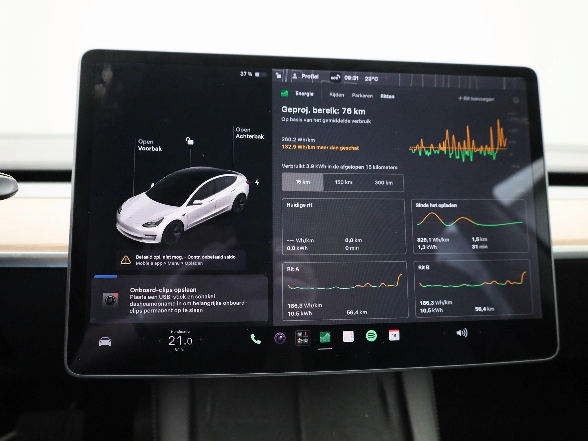 Tesla-Model 3-image-19