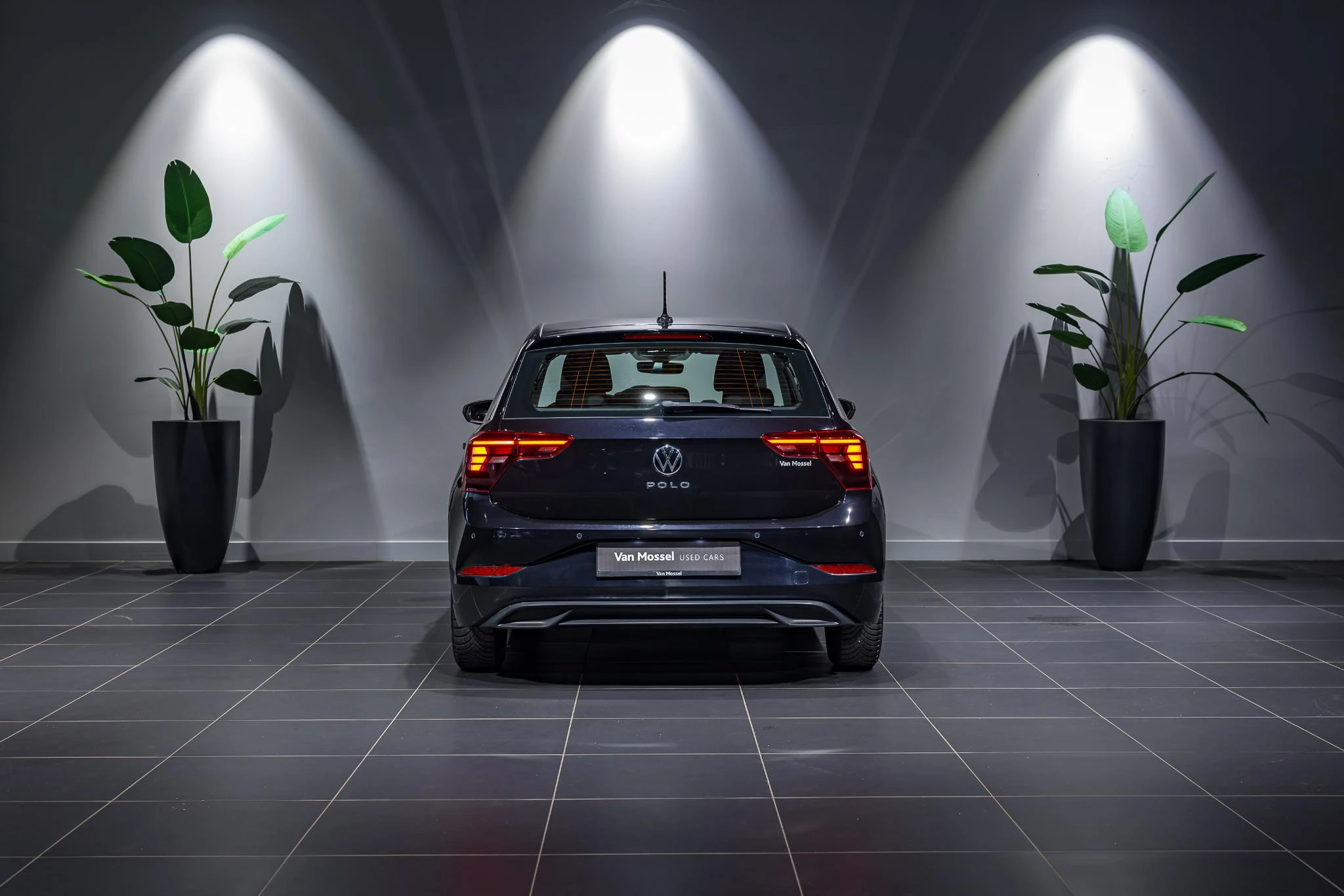 Volkswagen-Polo-image-4