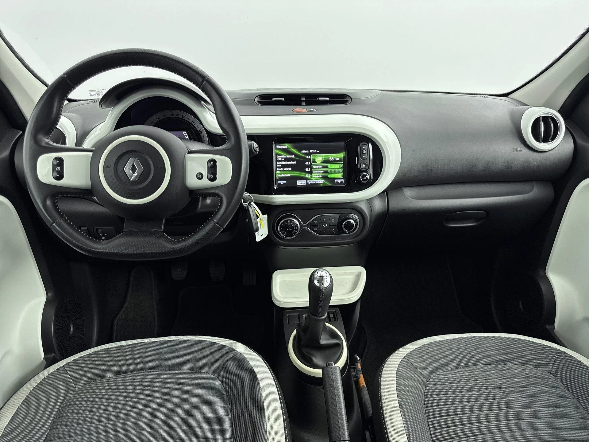Renault-Twingo-image-15