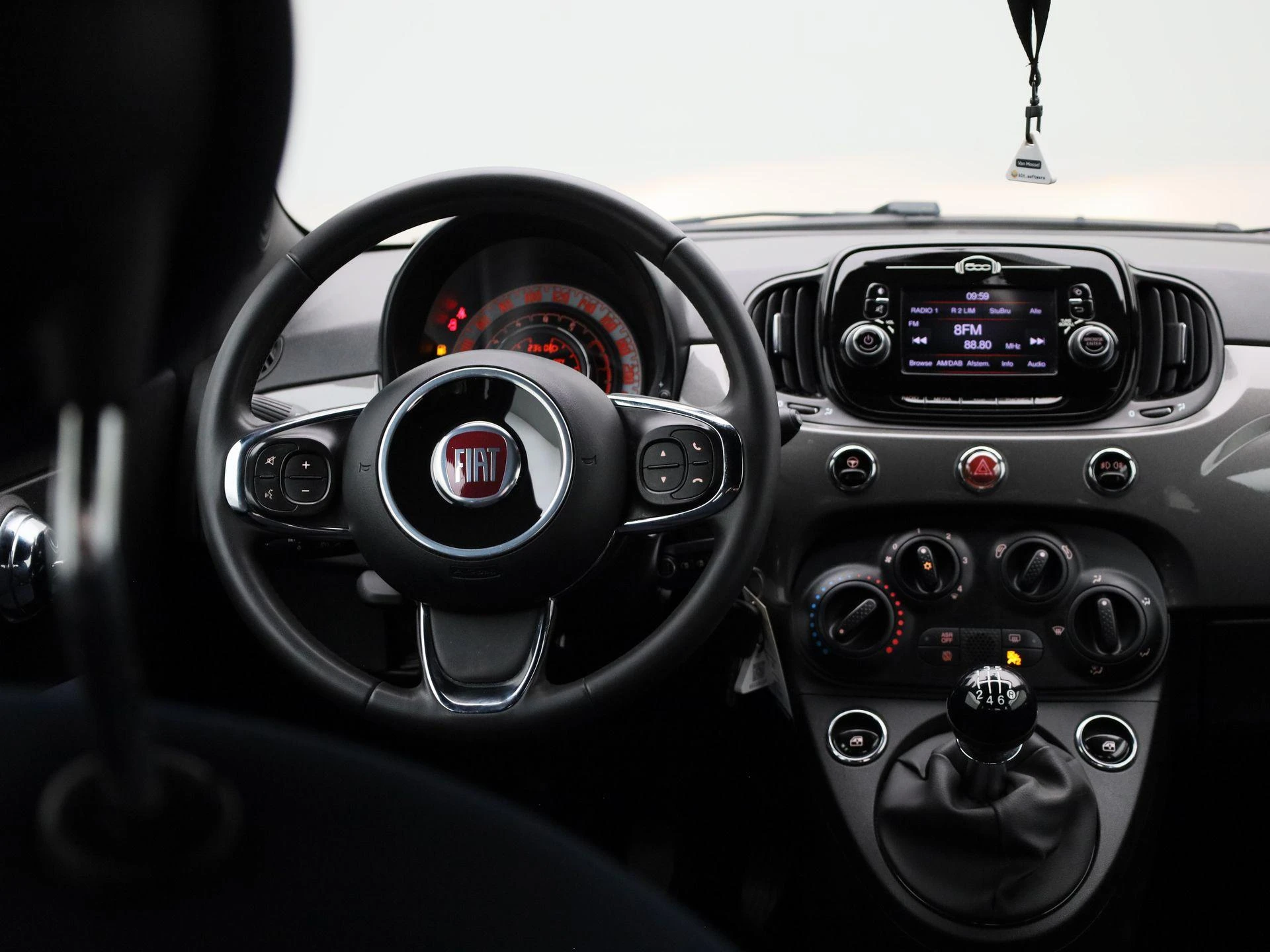 Fiat-500-image-6