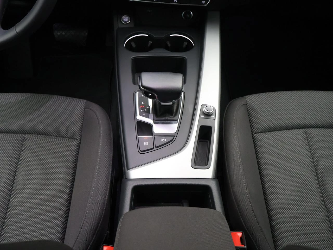 Audi-A4-image-16