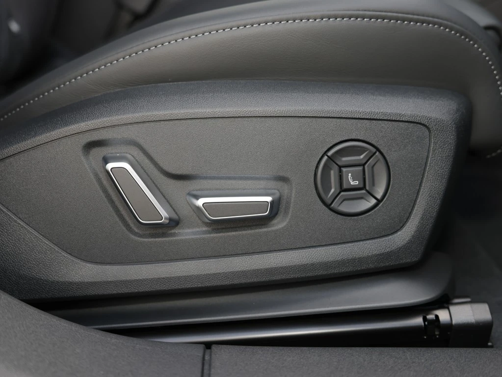 Audi-S6 Avant e-tron-image-7