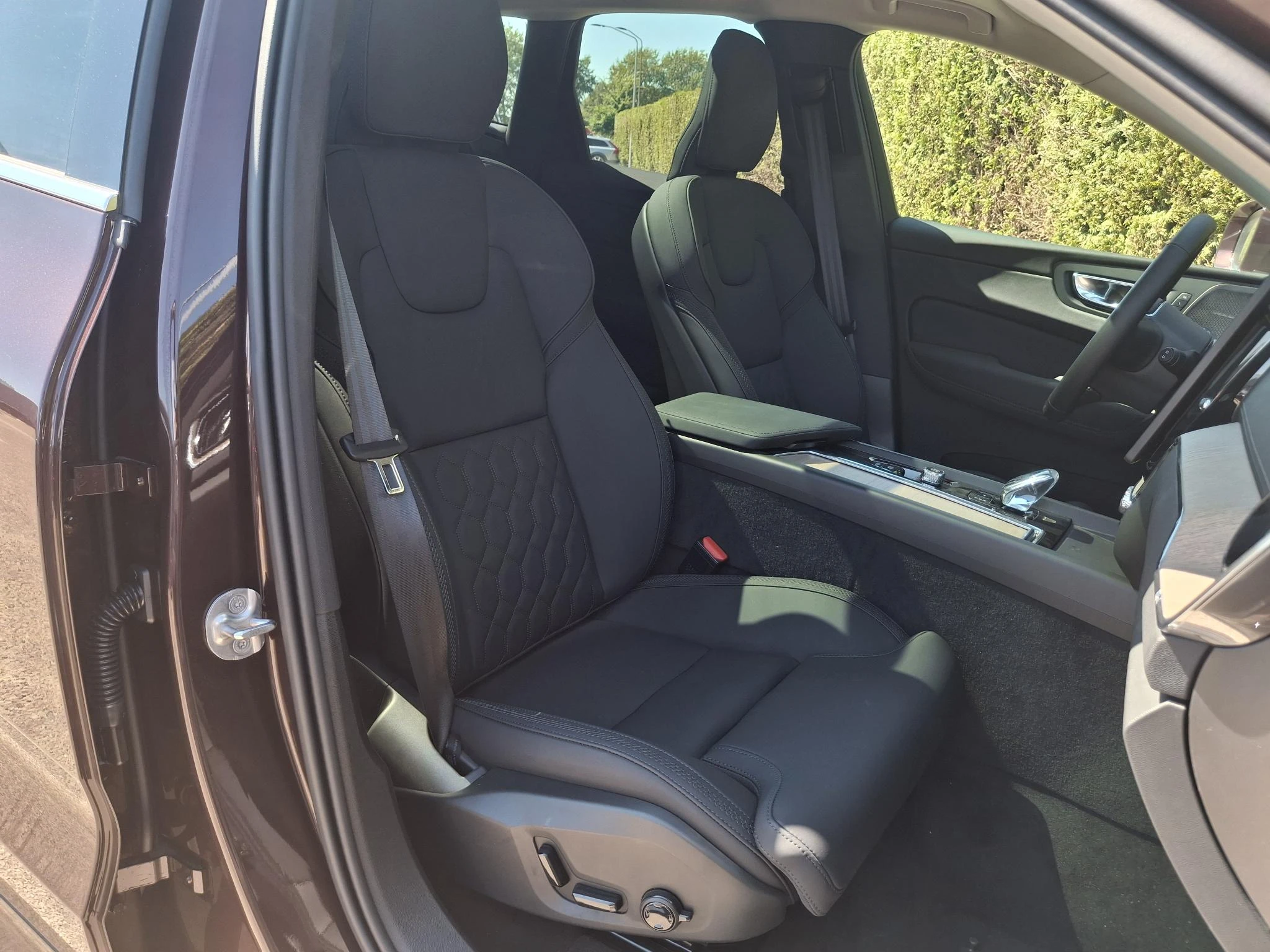 Volvo-XC60-image-3