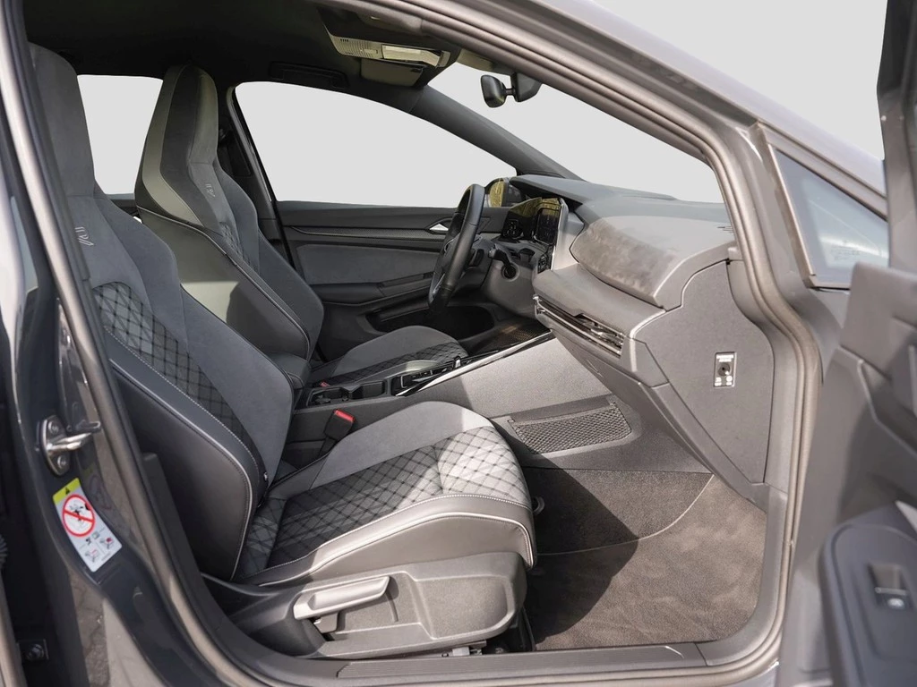 Volkswagen Golf Variant 1.5 eTSI DSG R-Line *Navi*Kamera*PDC*App-Conn*Climatronic*Sitzhzg*ACC*