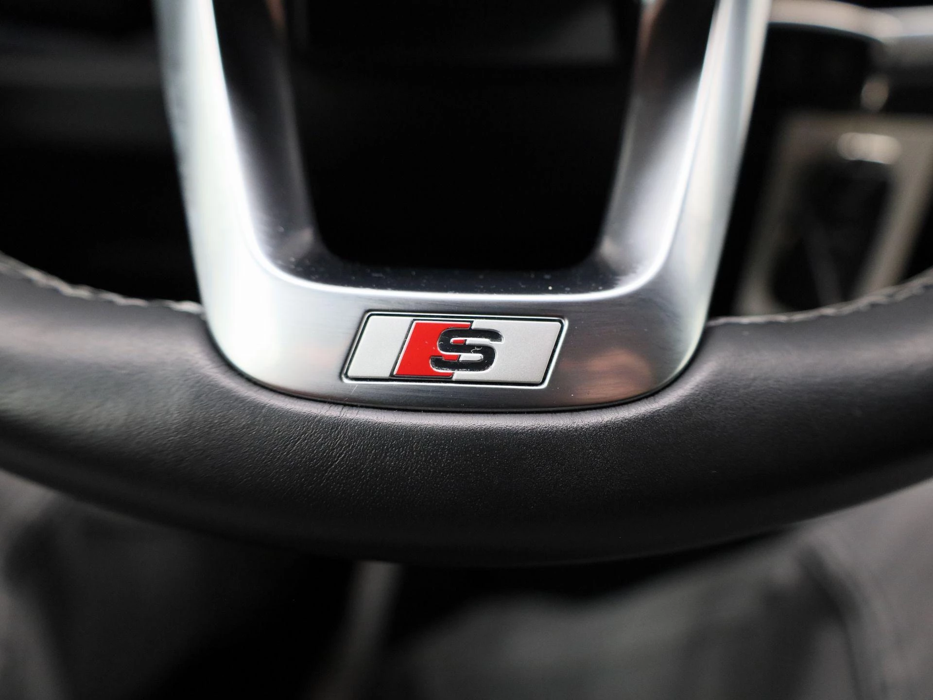 Audi-Q3-image-14
