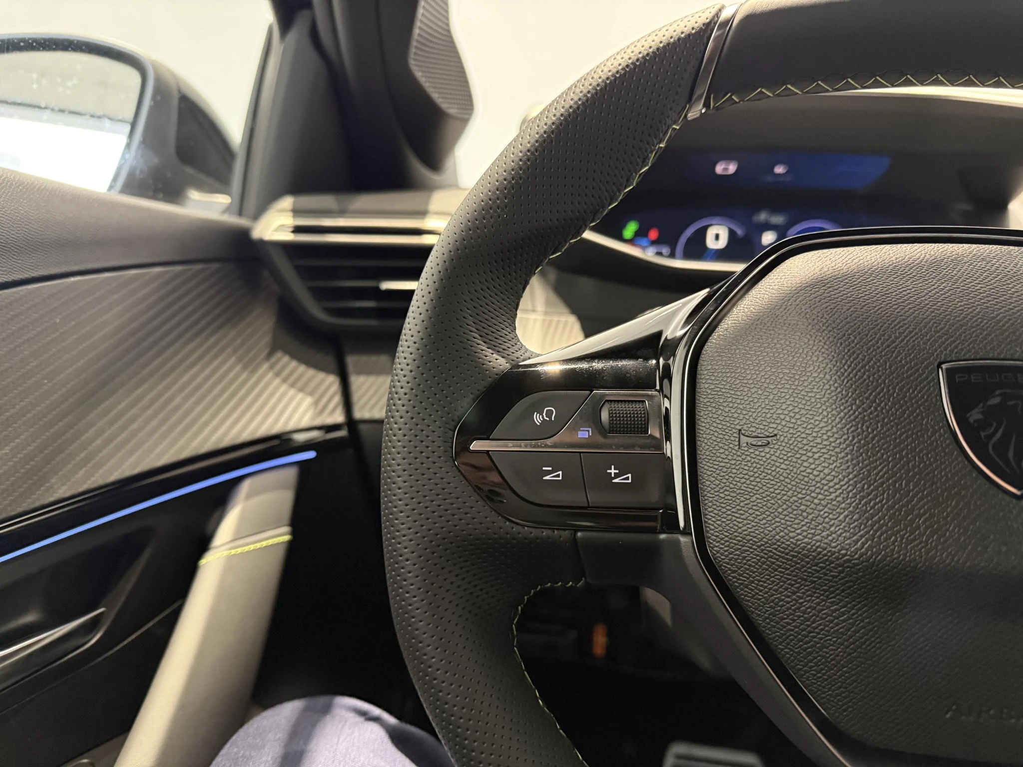 Peugeot-208-image-14