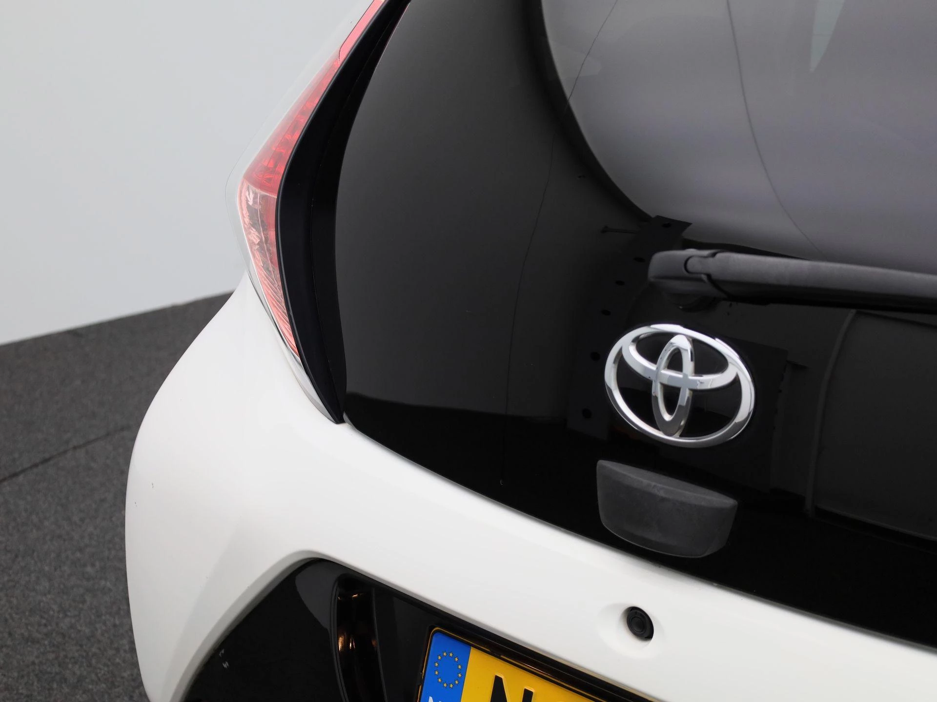 Toyota Aygo 1.0 VVT-i x-wave