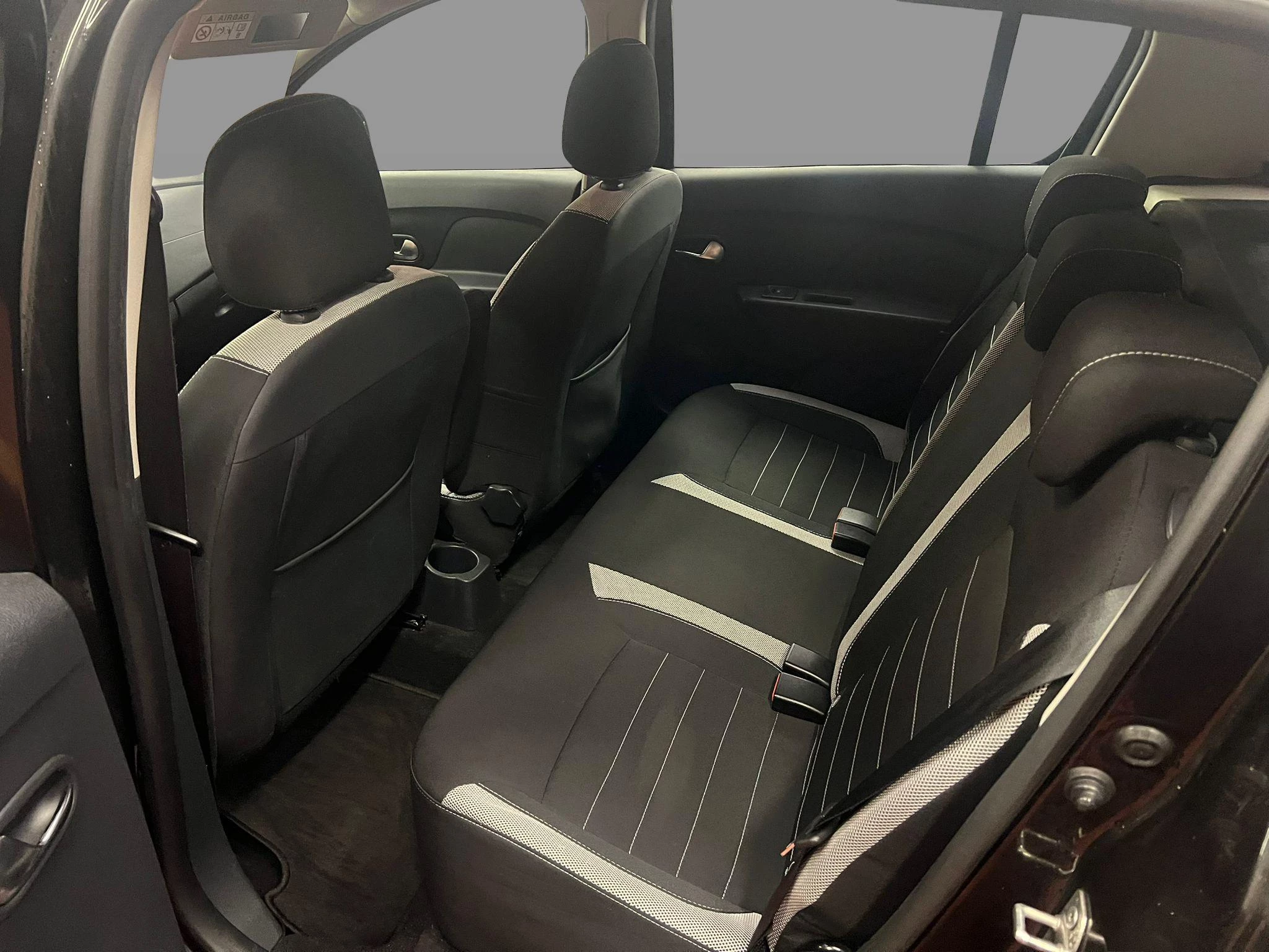 Dacia-Sandero-image-7