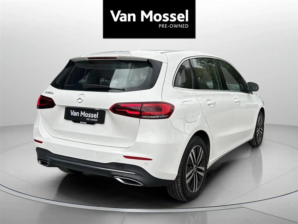 Mercedes-Benz-B-Klasse-image-6