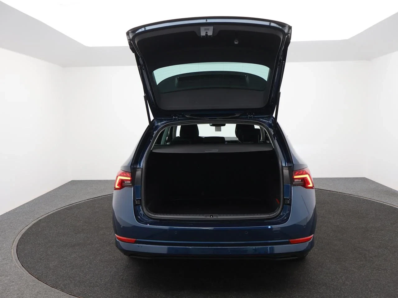 Škoda-Octavia-image-2