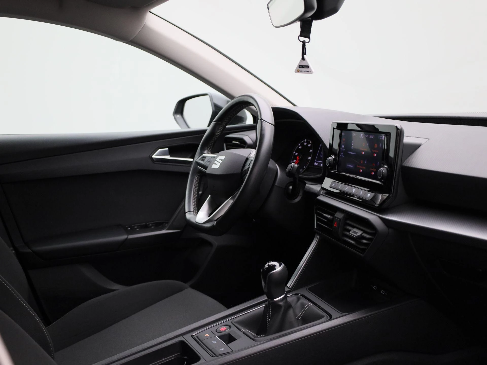 SEAT-Leon-image-31