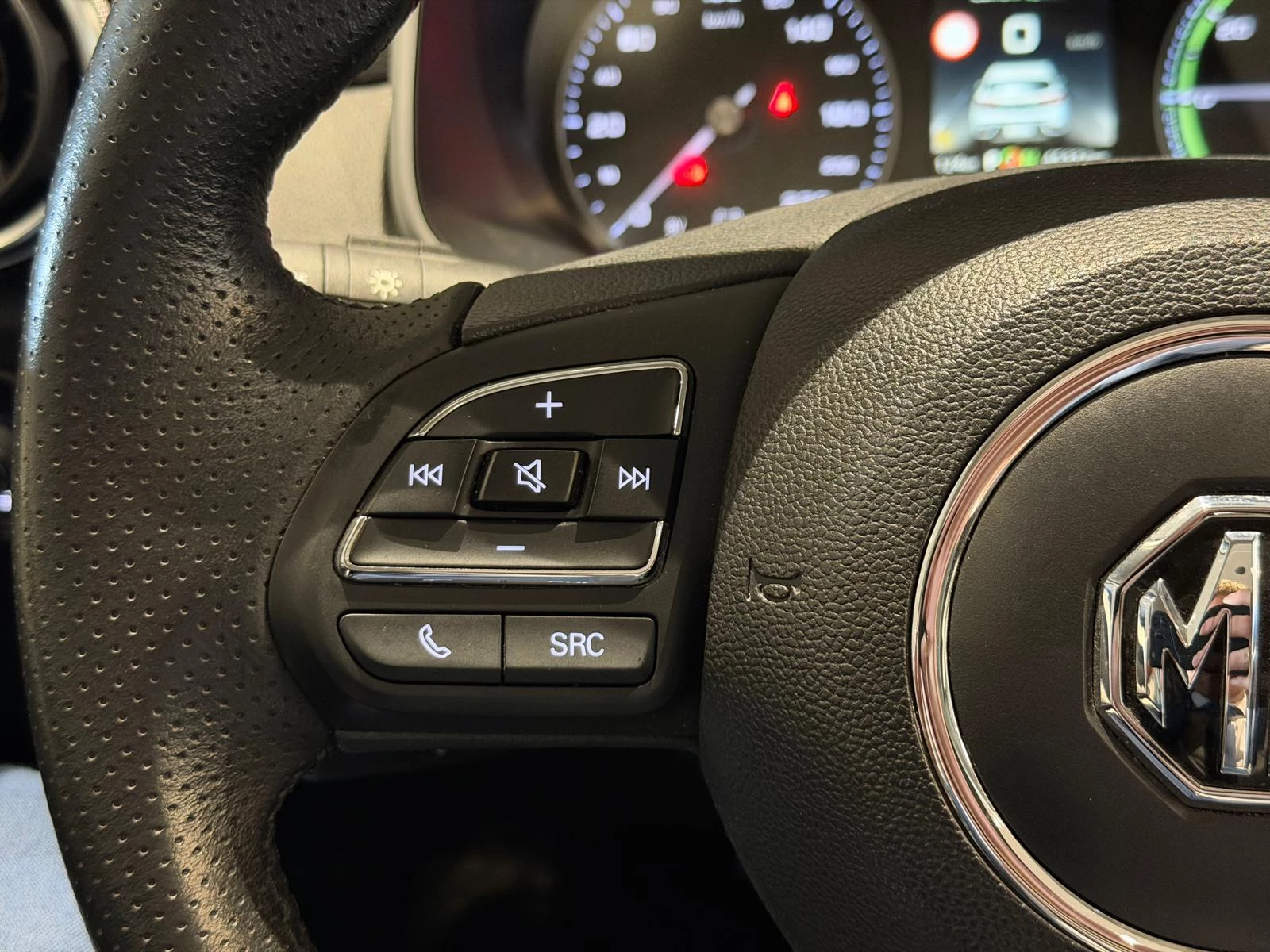 MG-ZS EV-image-6