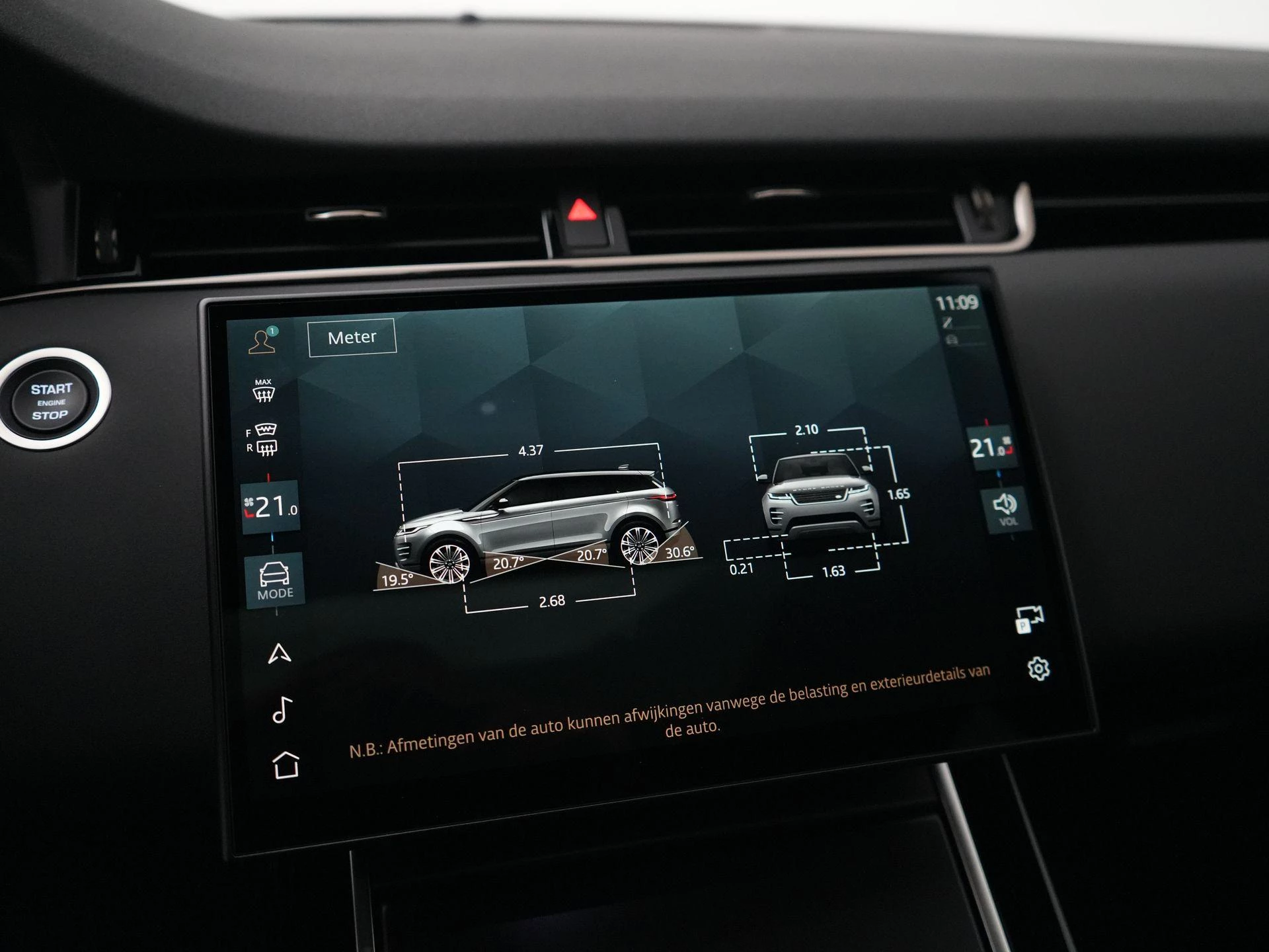 Land Rover-Range Rover Evoque-image-24