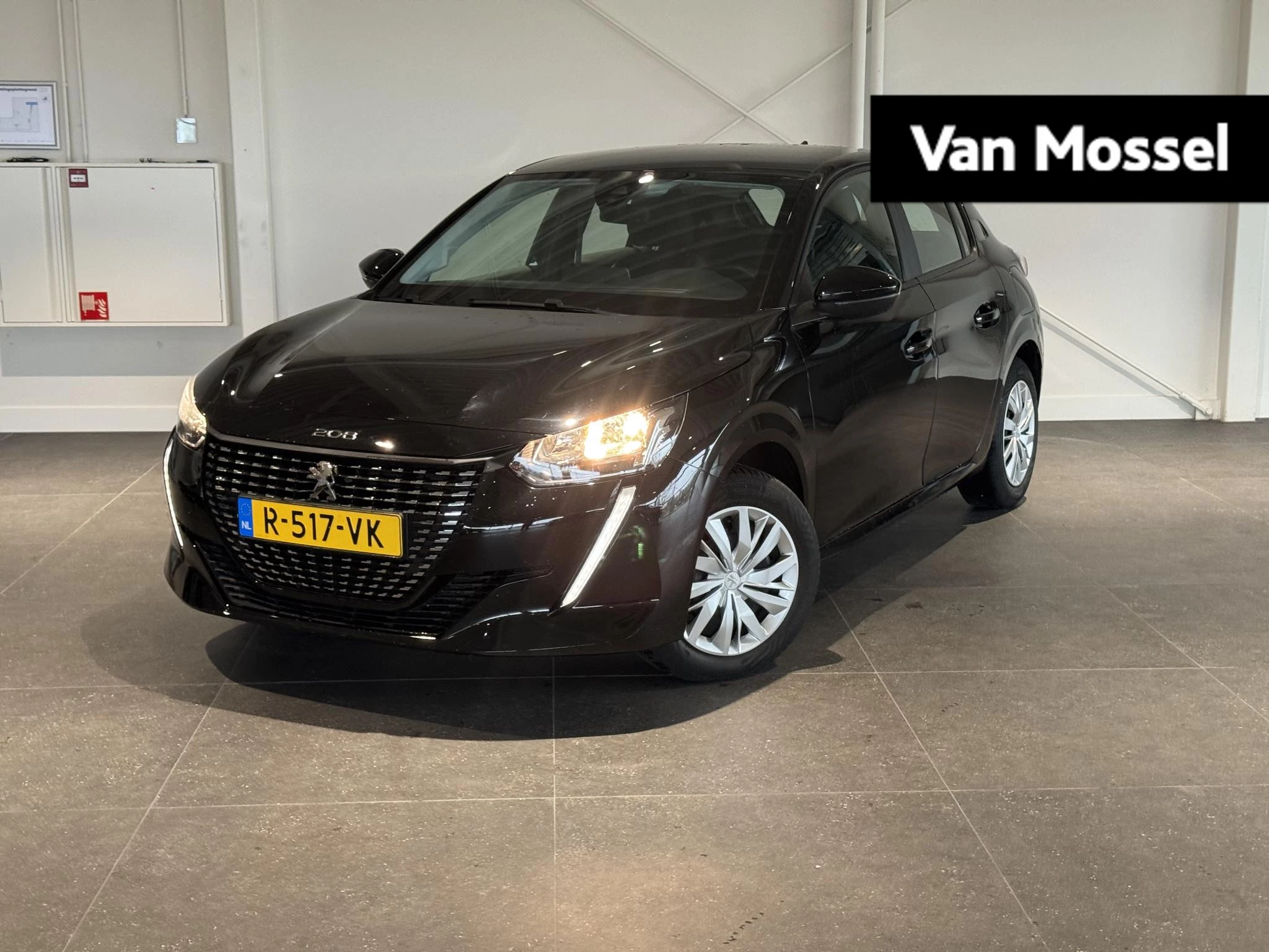 Peugeot-208-image-0