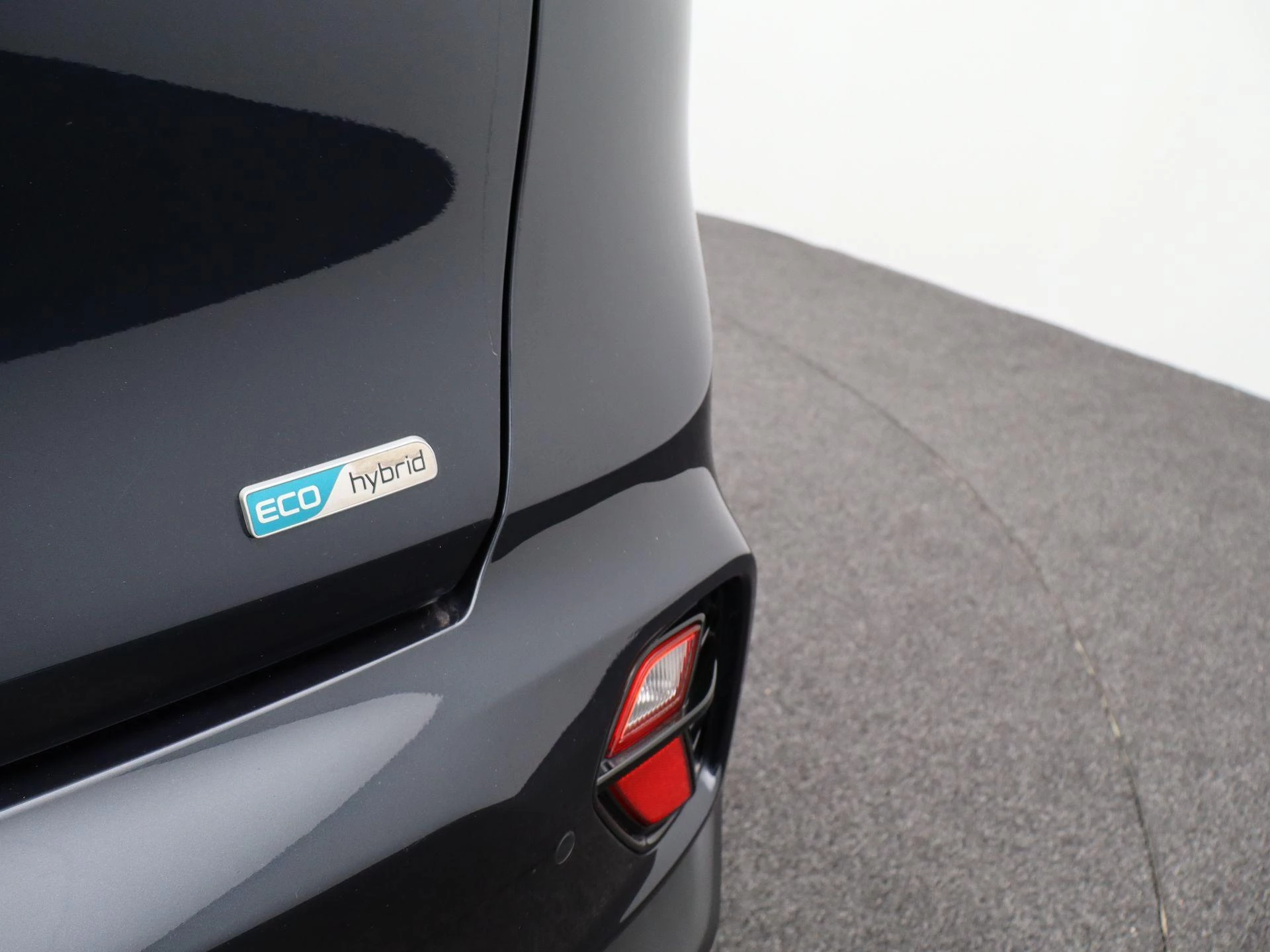 Kia-Niro-image-38
