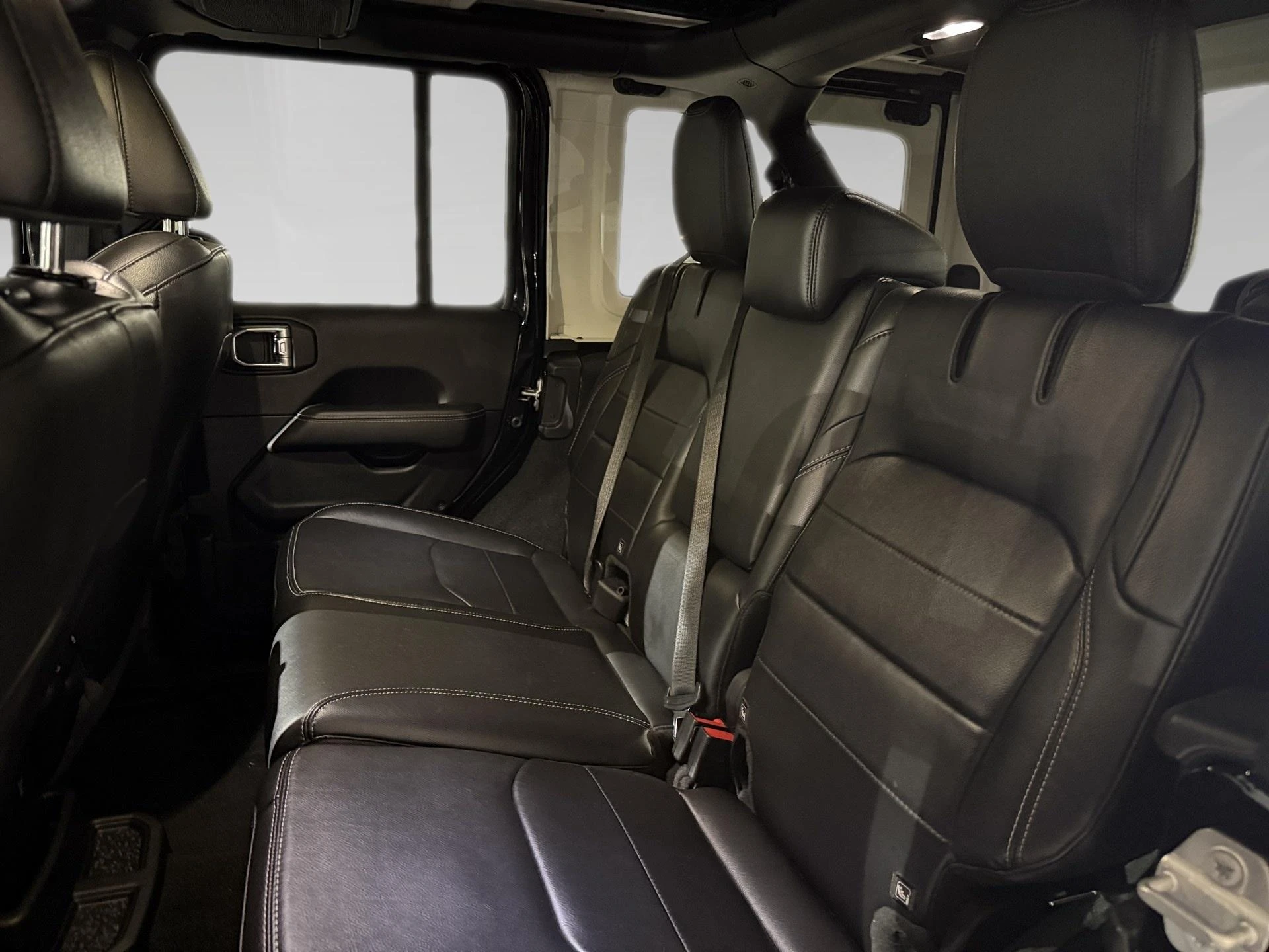 Jeep-Wrangler-image-10