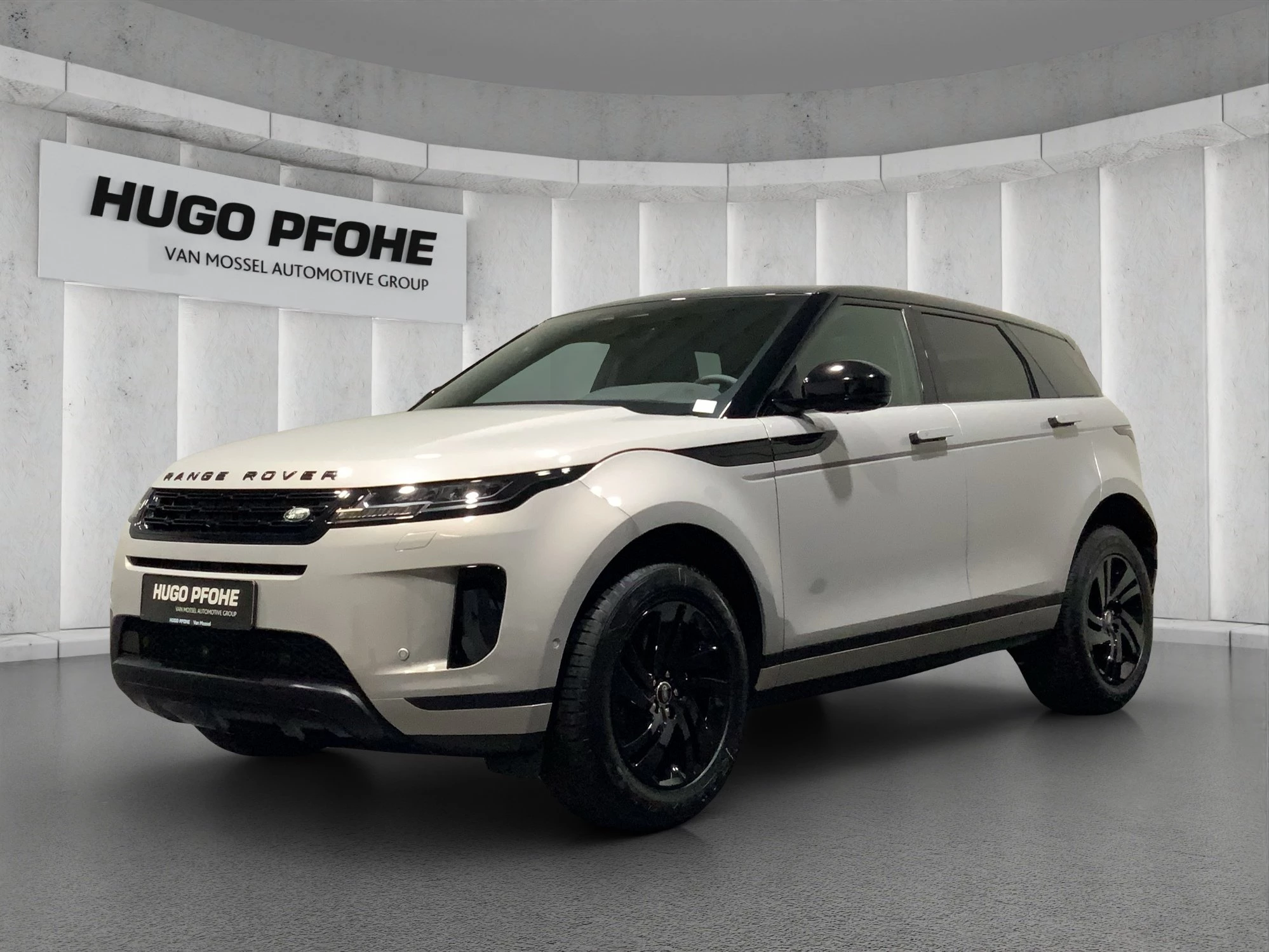Land Rover-Range Rover Evoque-image-0