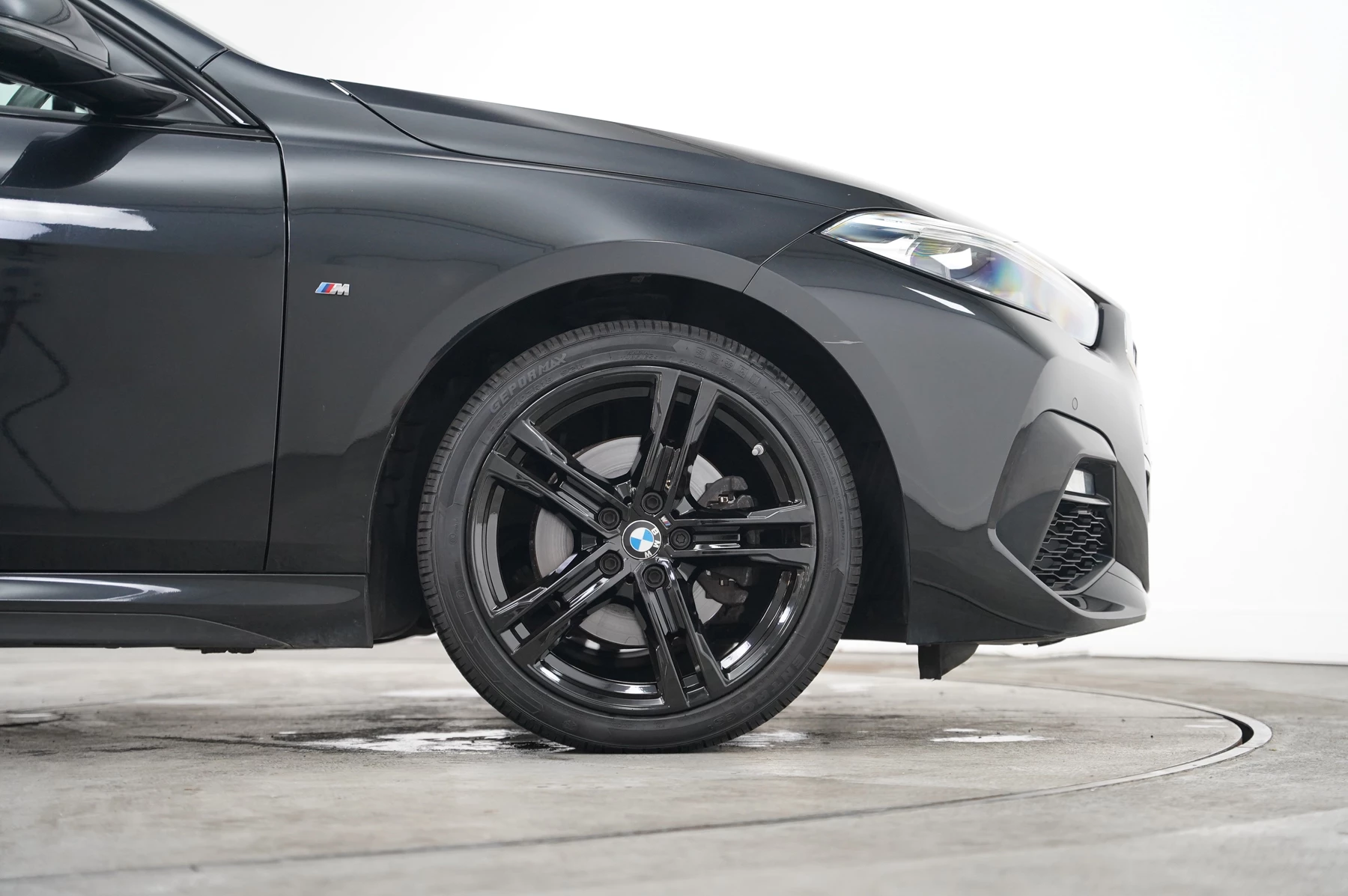 BMW-2 Series-image-32