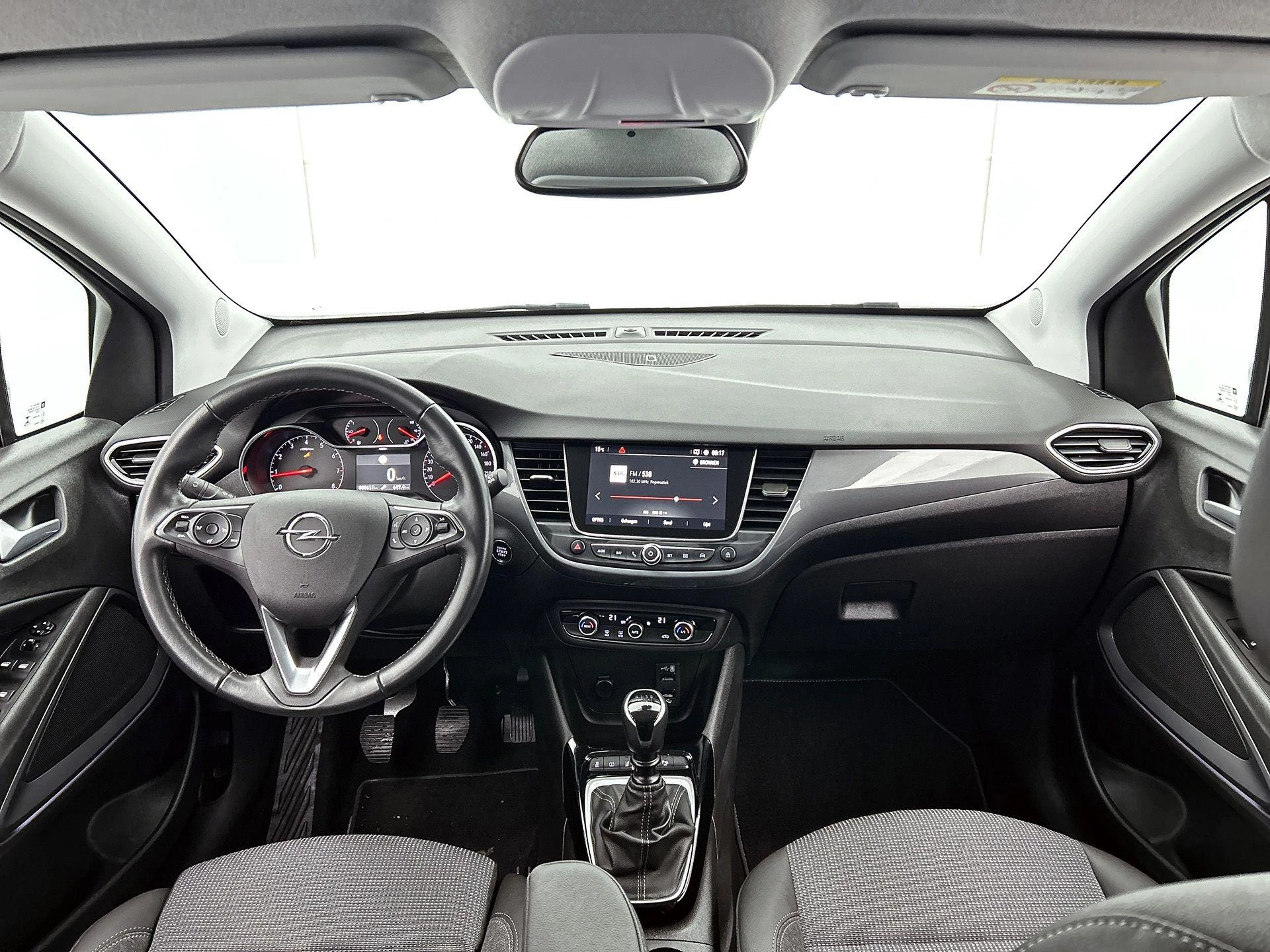 Opel-Crossland-image-21