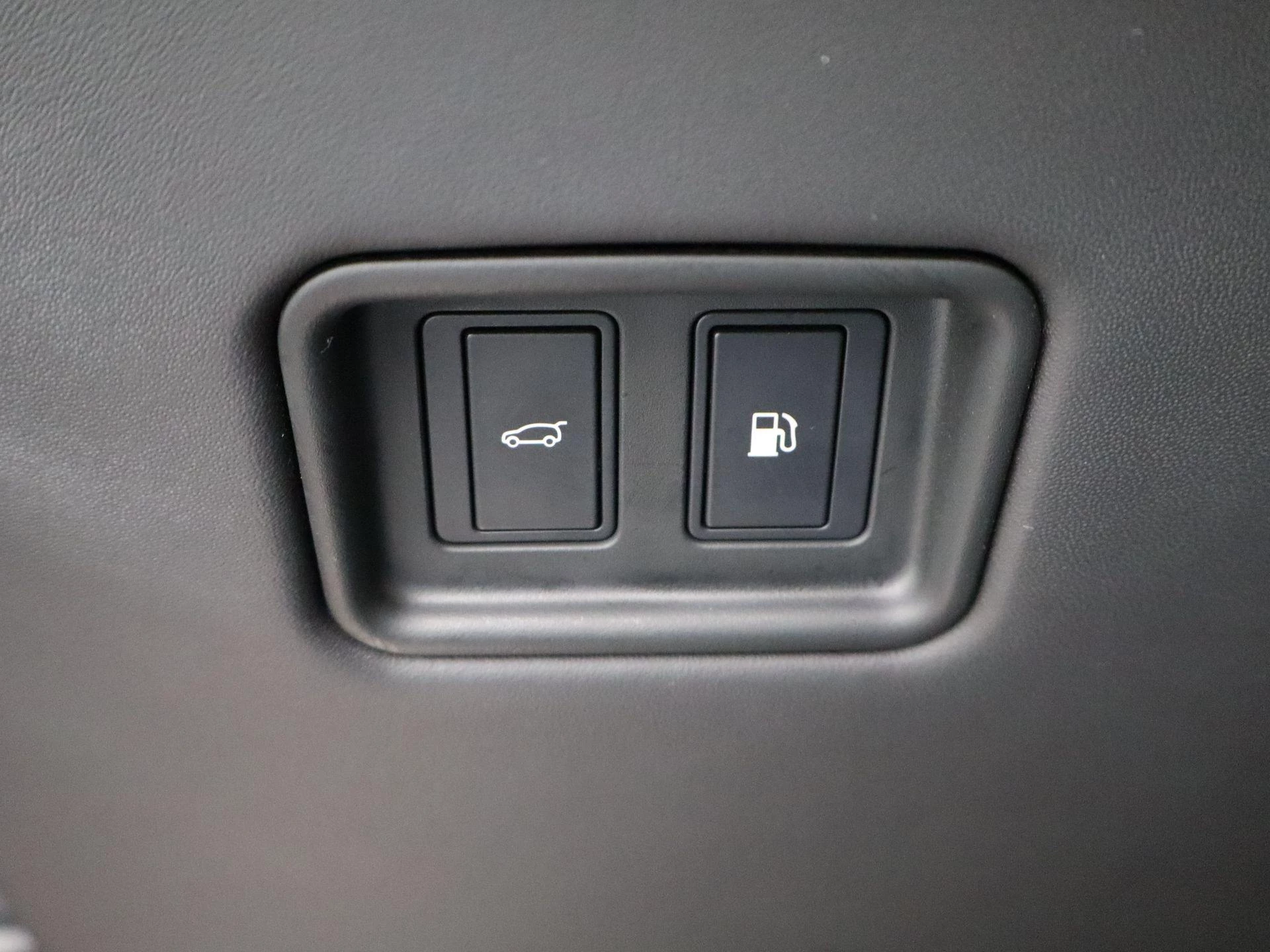 Land Rover-Range Rover Sport-image-28