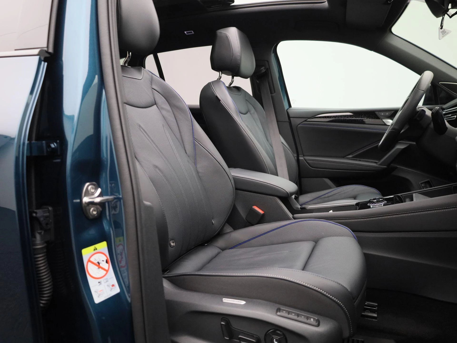 Volkswagen-Tiguan-image-46
