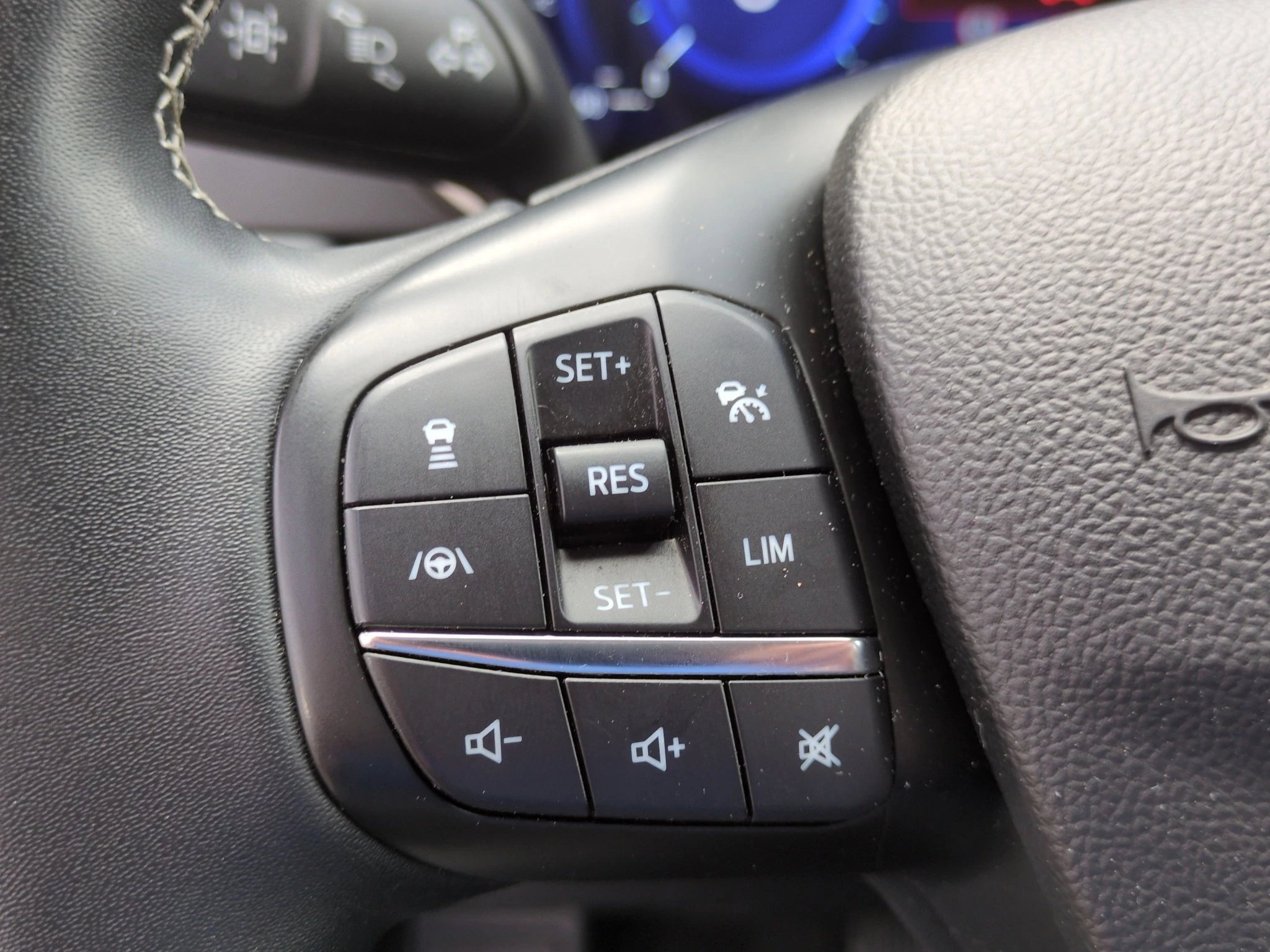 Ford Kuga Vignale AHK*WINT.PKT*FAS.PKT*HuD*LMF