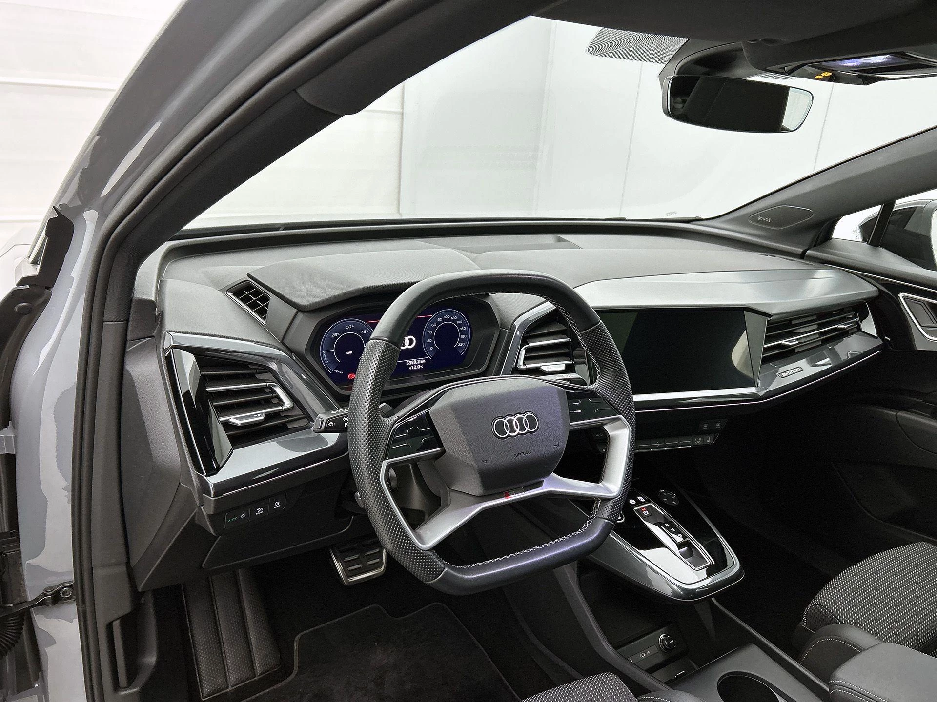 Audi-Q4 e-tron-image-20