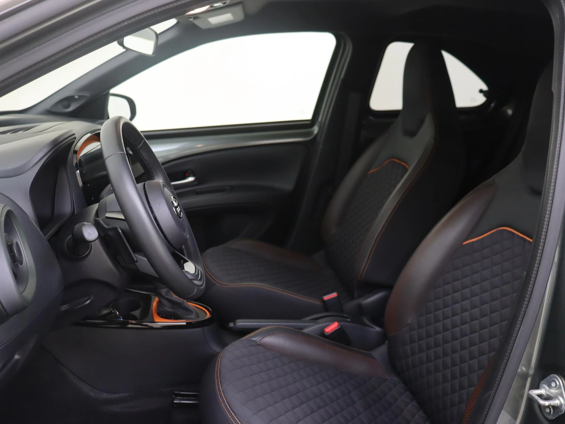 Toyota-Aygo-image-14