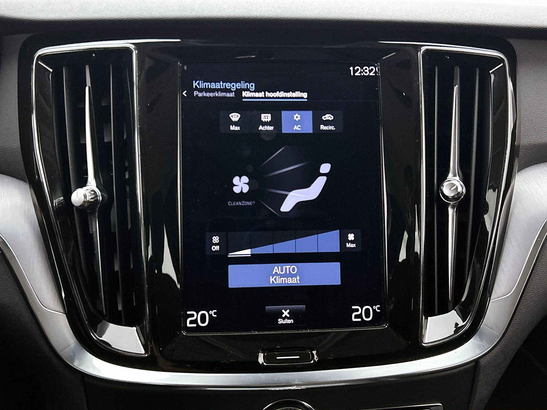 Volvo-V60-image-20