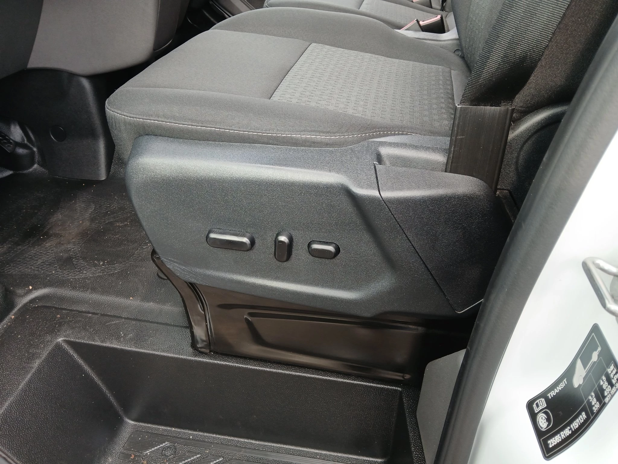 Ford-Transit-image-18