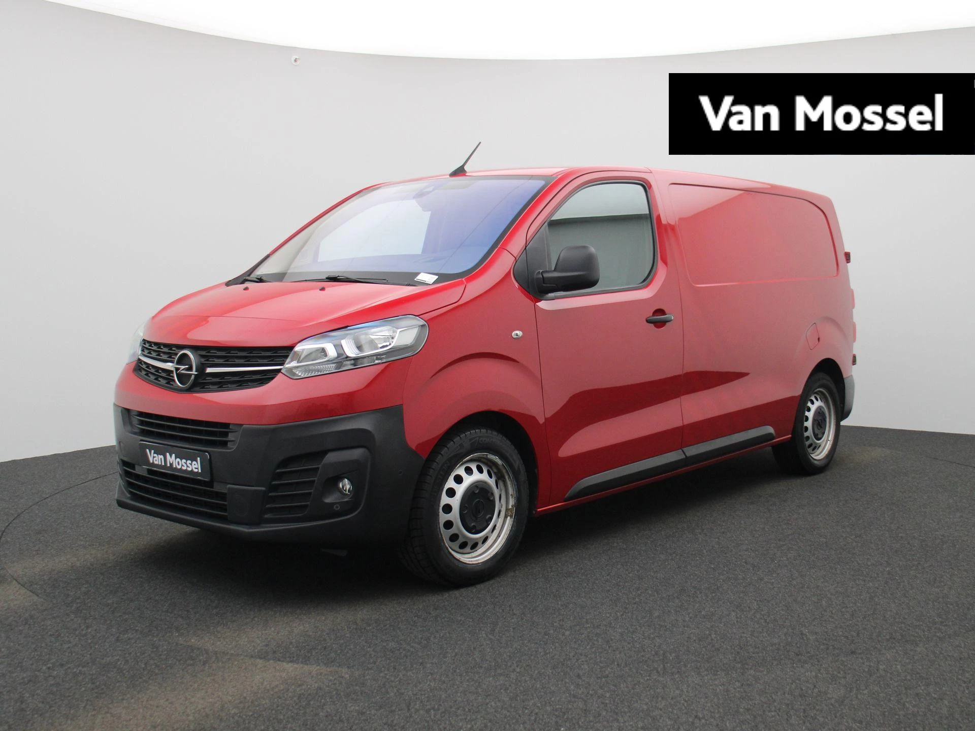 Opel-Vivaro-image-0