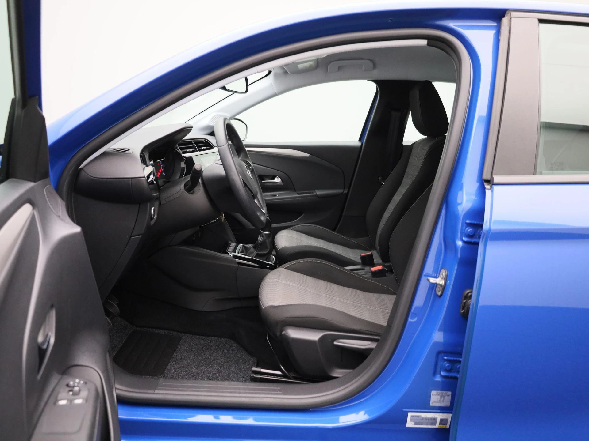 Opel-Corsa-image-8