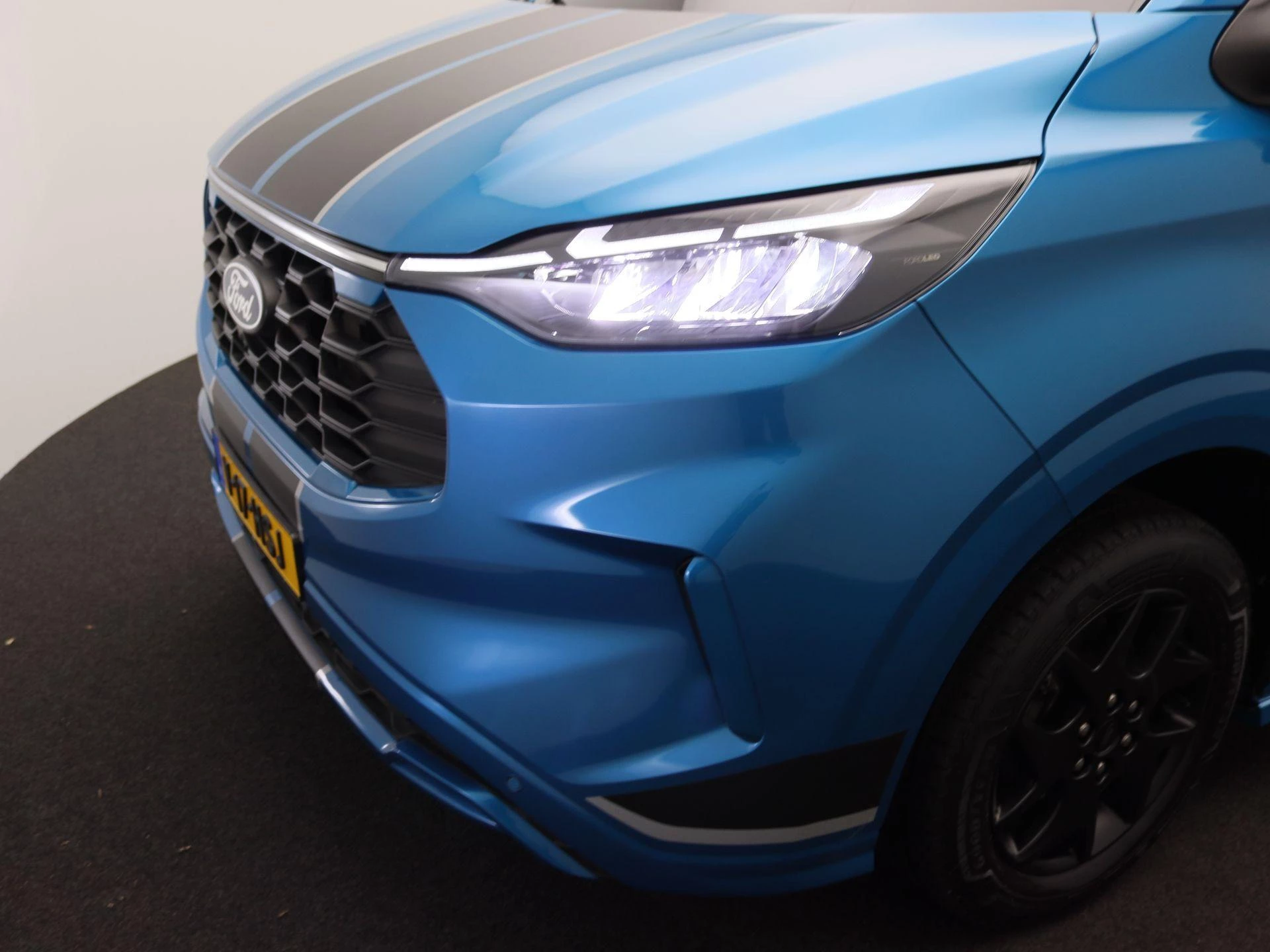 Ford-Transit Custom-image-17