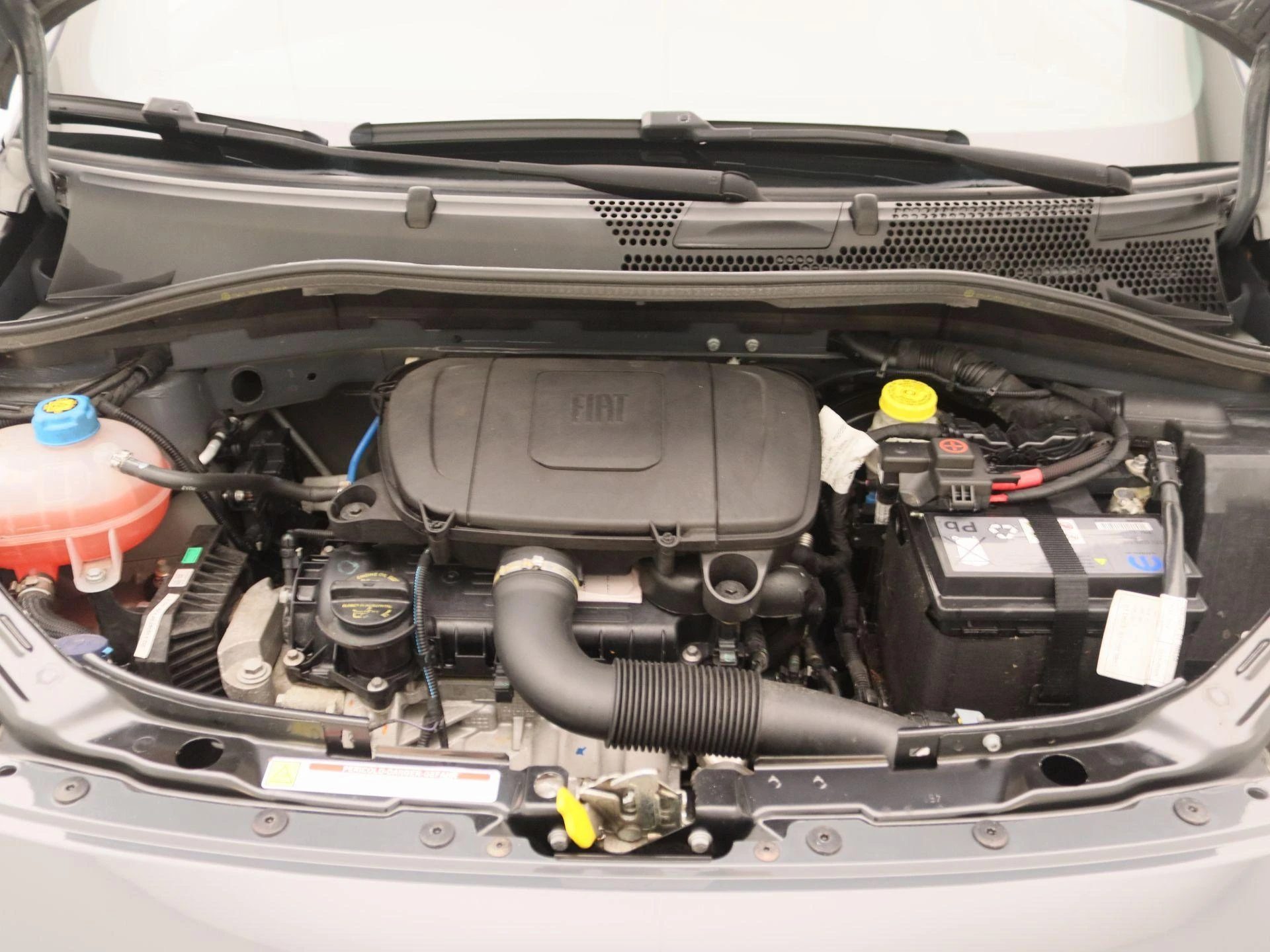 Fiat 500 1.0 Hybrid Launch Edition