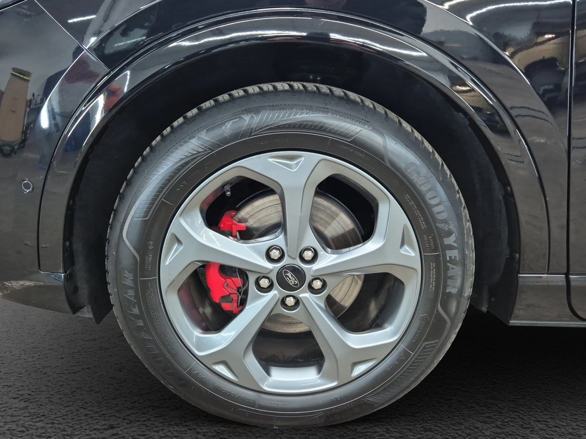 Ford-Kuga-image-8
