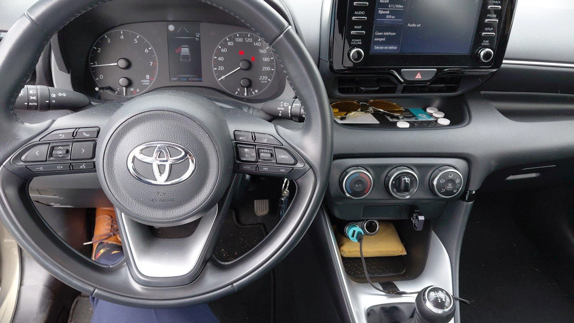 Toyota-Yaris-image-4