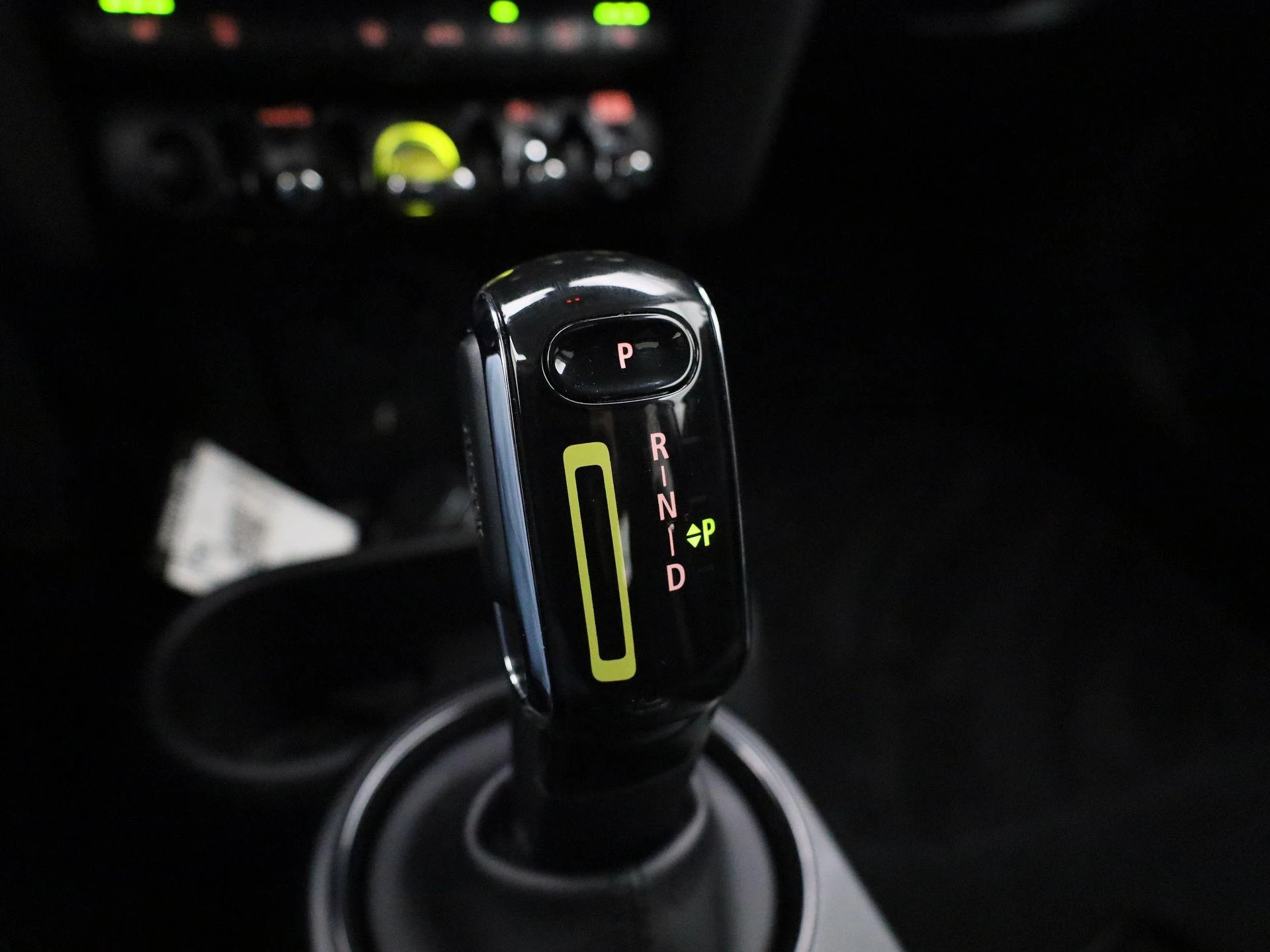 MINI-Electric-image-21