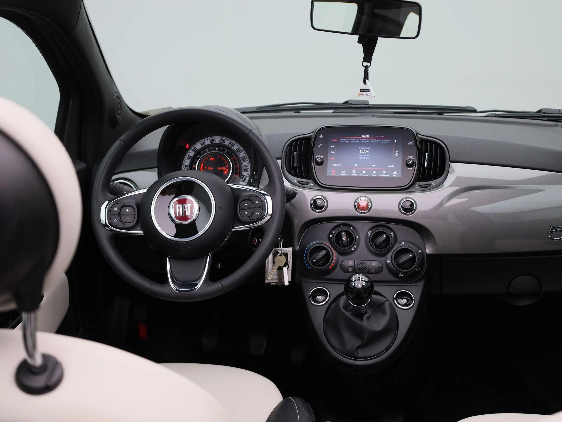 Fiat-500C-image-6