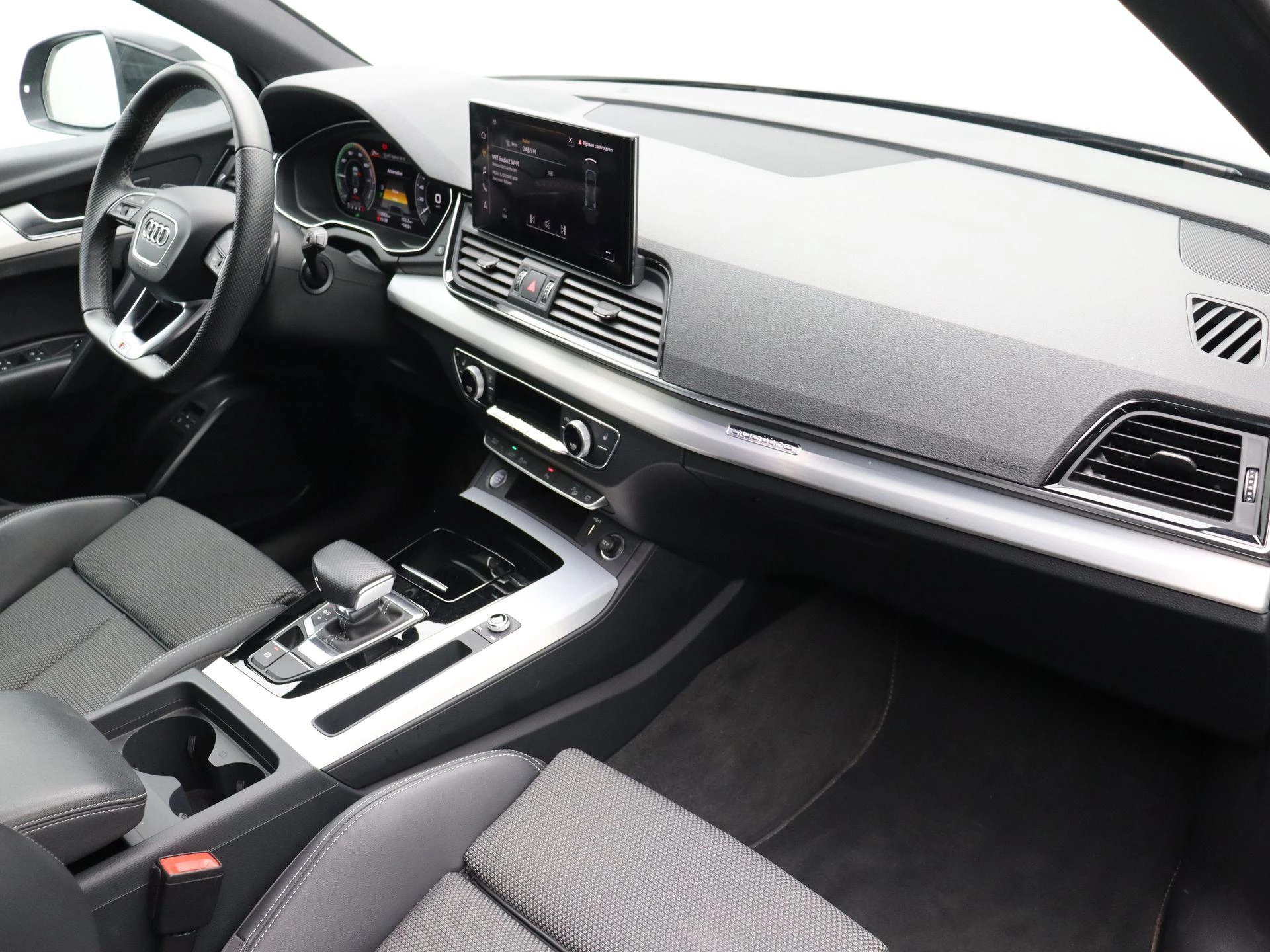 Audi-Q5-image-20