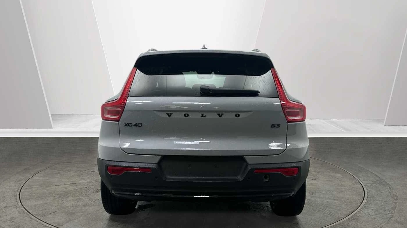 Volvo-XC40-image-8