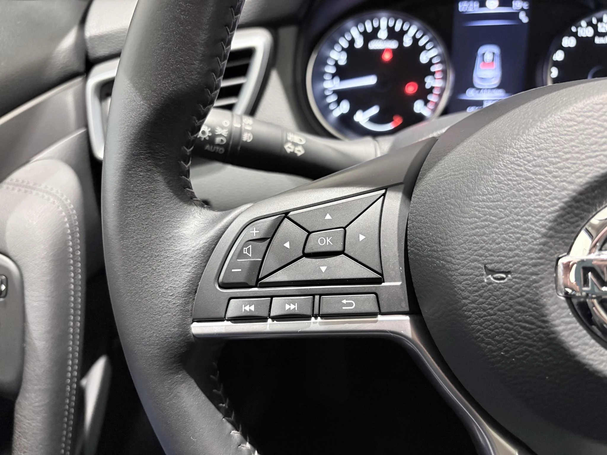 Nissan QASHQAI 1.2 Tekna