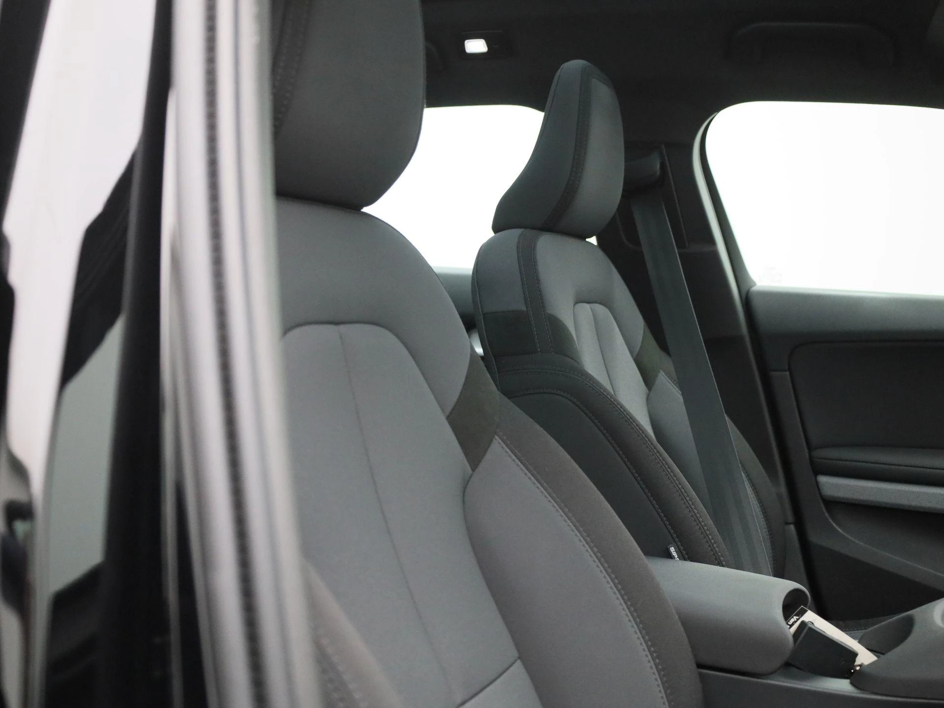 Polestar 2 Long Range Dual Motor Launch Edition 78kWh