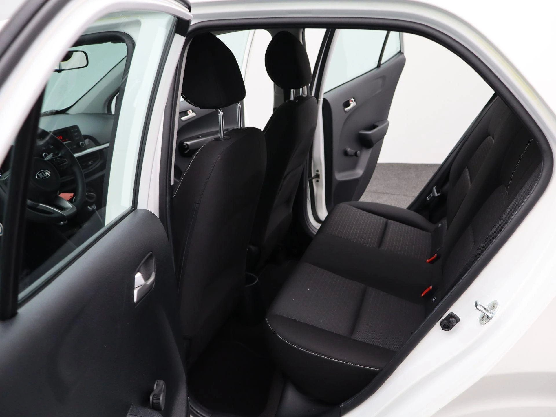 Kia-Picanto-image-11