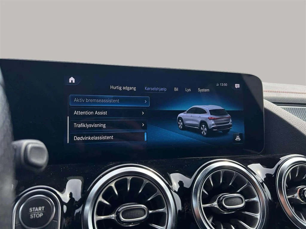Mercedes-Benz-EQA-image-17
