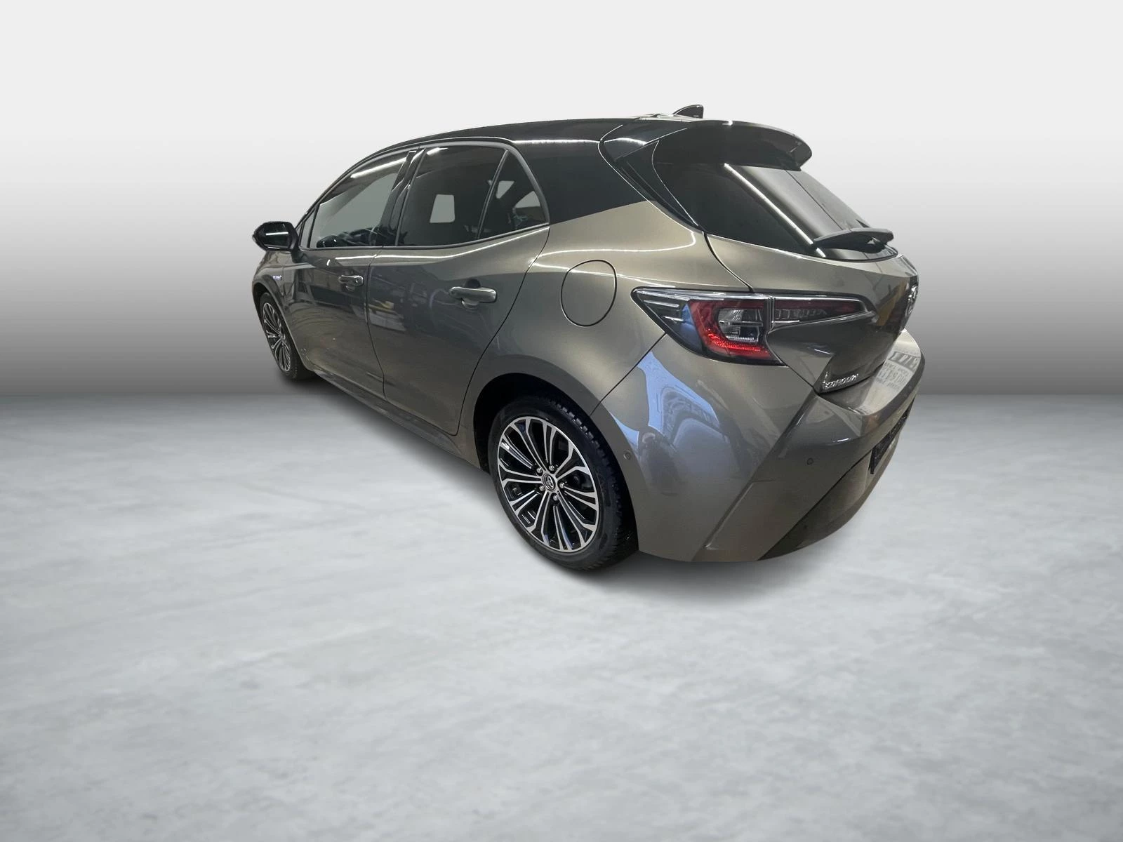 Toyota Corolla 1.8 Hybrid Style e-CVT