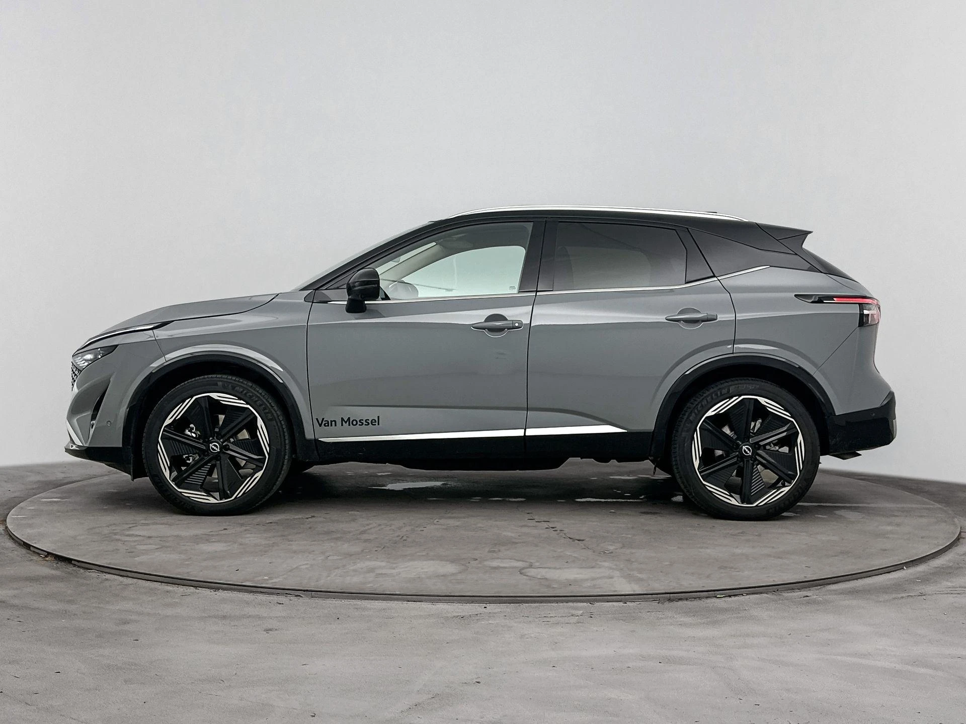 Nissan-QASHQAI-image-1
